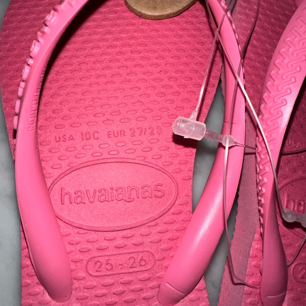 Havaiainas pink flip flops - Picture 3 of 3